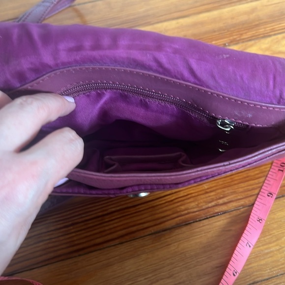 Adorable Small Purple/Plum Leather Crossbody Bag - Picture 7 of 13